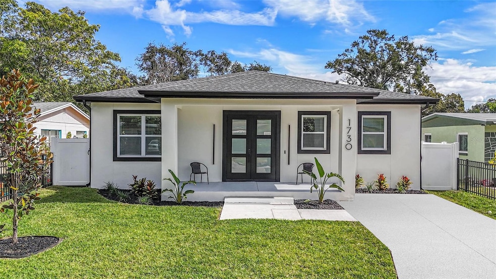 1730 30th St S, Saint Petersburg, FL 33712 - photo 1