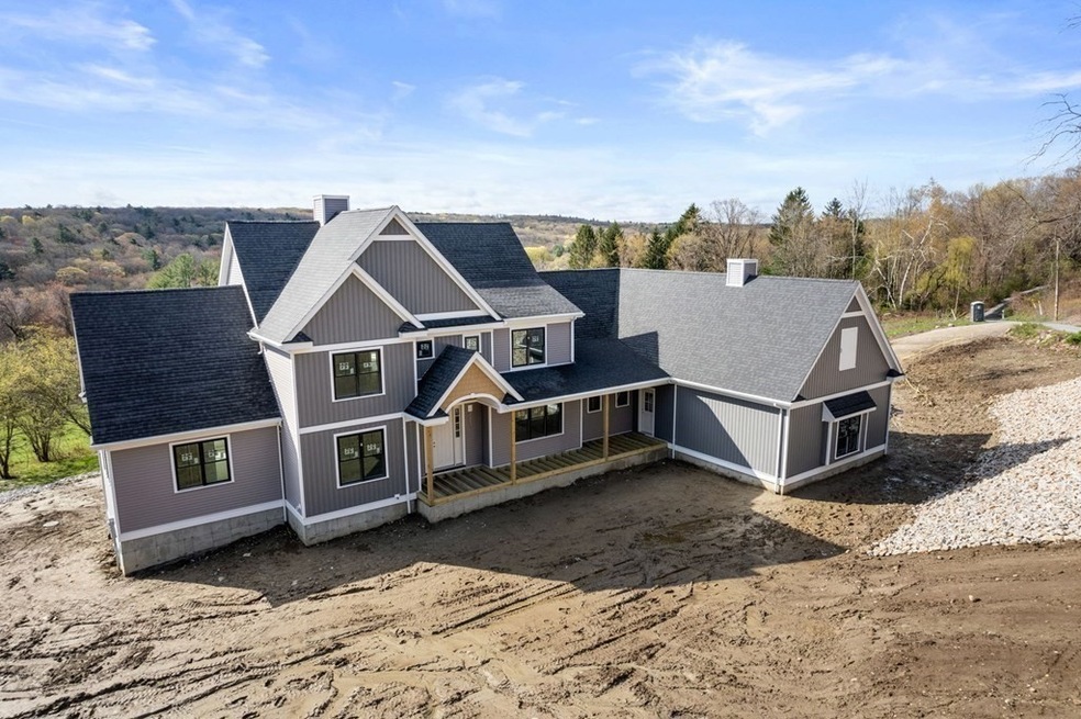 11 Bond Hollow Rd, Sutton, MA 01590 - photo 1