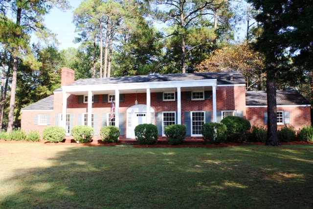 1605 Lowell Ln, Albany, GA 31707 - photo 1