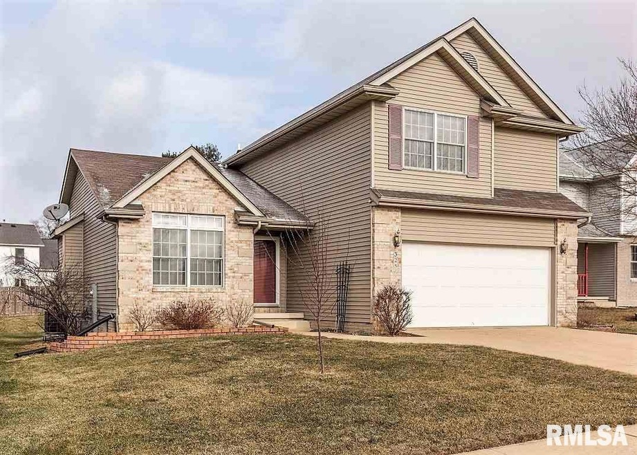 3256 W 65th Street Ct, Davenport, IA 52806 - photo 1