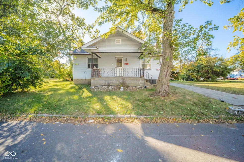 1135 Manor Ct, Anderson, IN 46016 - photo 1