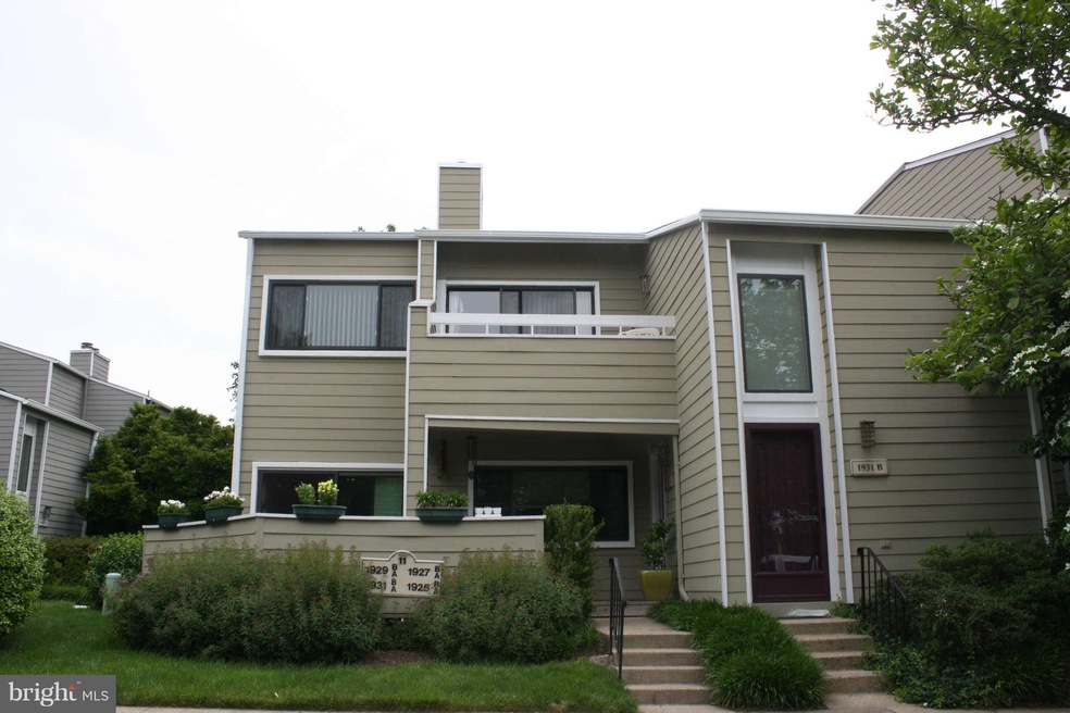1931A Villaridge Dr unit A, Reston, VA 20191 - photo 1