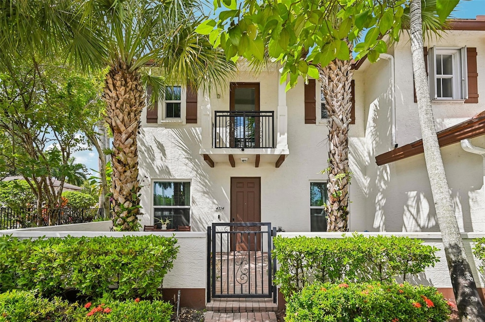 4714 Monarch Way, Coconut Creek, FL 33073 - photo 1