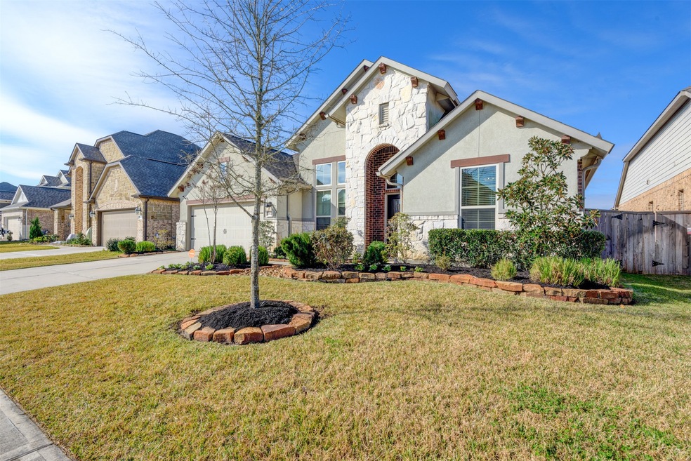 21623 Albertine Dr, Tomball, TX 77377 - photo 1