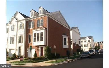 2391 Brookmoor Ln unit 512A, Woodbridge, VA 22191 - photo 1