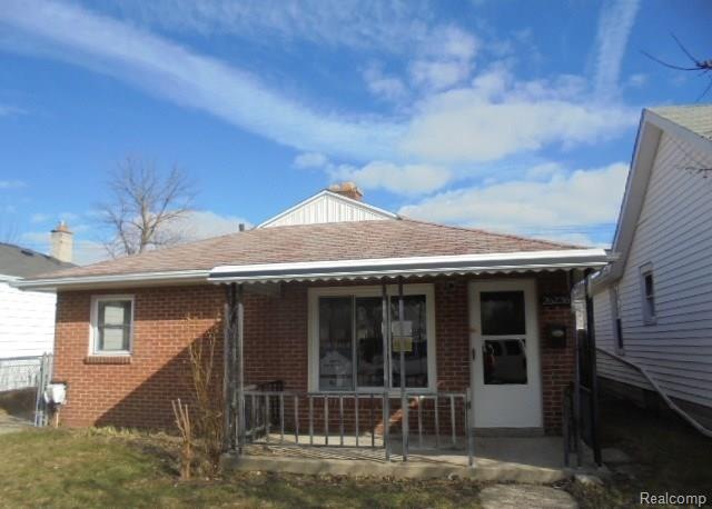 26236 Clancy St, Roseville, MI 48066 - photo 1