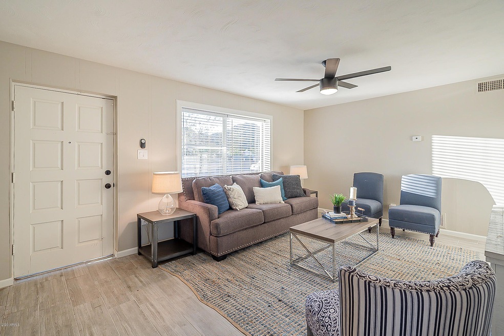 9813 N 10th St, Phoenix, AZ 85020 - photo 1