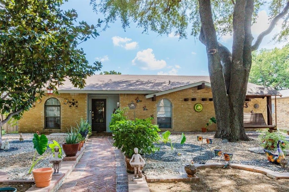 Sold • Co-Listing Agent