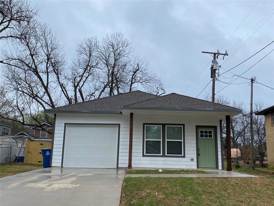 1010 S Rusk Ave, Denison, TX 75020 - photo 1