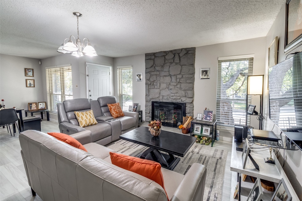 10650 Steppington Dr unit 206, Dallas, TX 75230 - photo 1