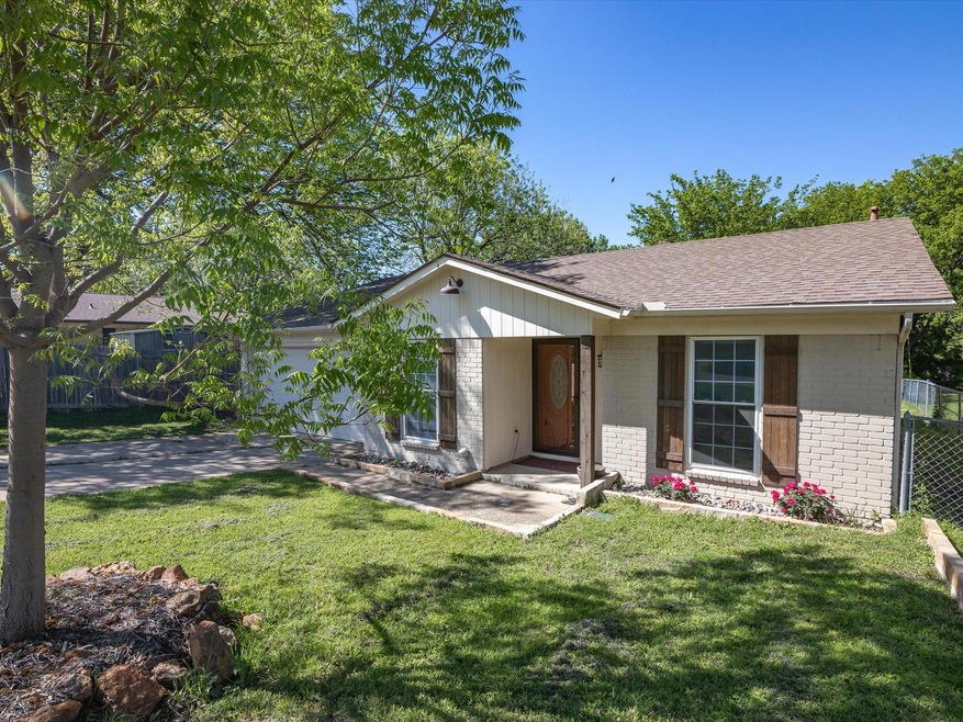 8312 Downe Dr, Fort Worth, TX 76108 - photo 1