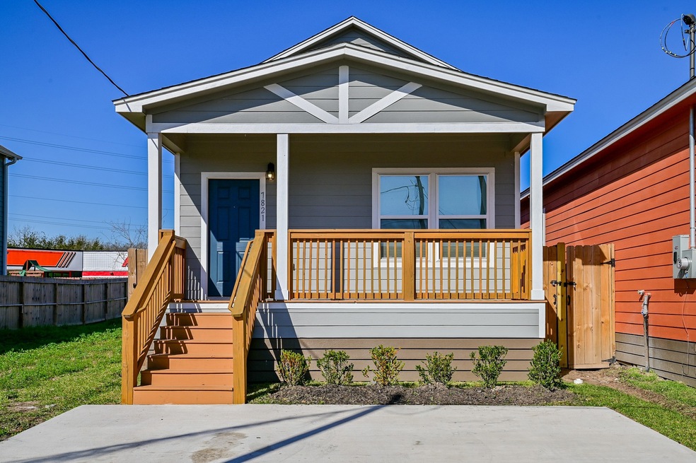 7821 Sealey St, Houston, TX 77088 - photo 1