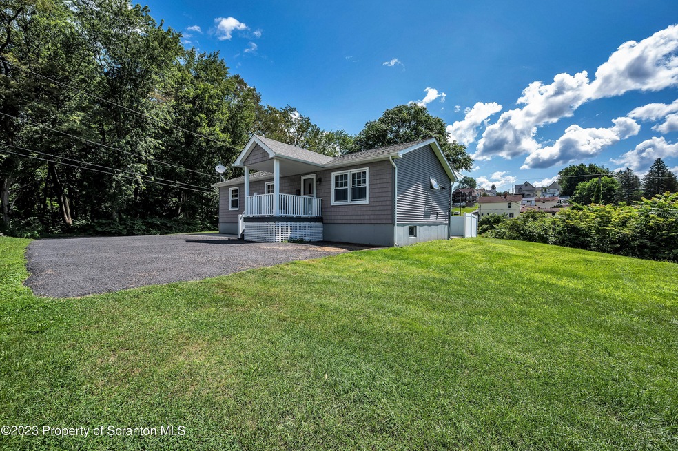 2107 Lafayette St, Scranton, PA 18504 - photo 1