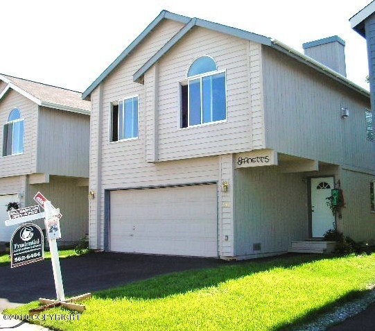 1902 Sturbridge Court