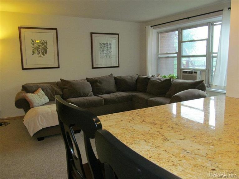 Kimberly Gardens Cooperative unit B44, Yonkers, NY 10704 - photo 1