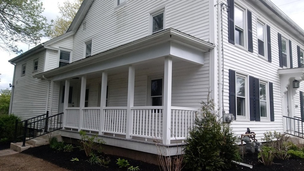 1279 Pond St unit 1, Franklin, MA 02038 - photo 1