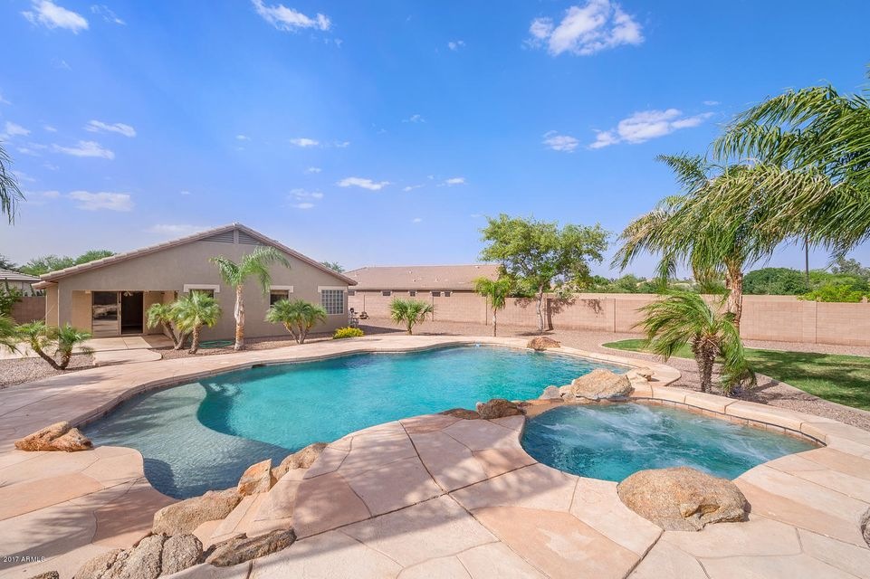 4130 S Dewdrop Ct Gilbert AZ-large-018-4