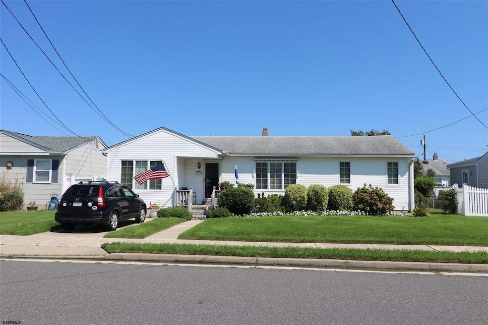 511 N Cambridge Ave, Ventnor City, NJ 08406 - photo 1