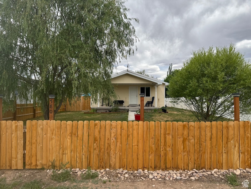 580 E Main St, Myton, UT 84052 - photo 1