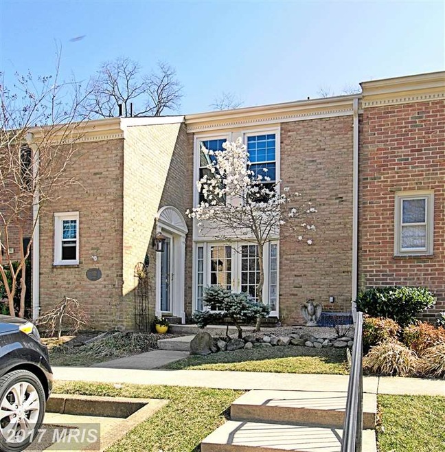 2087 Hopewood Dr, Falls Church, VA 22043 - photo 1