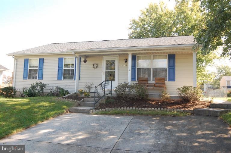 1508 Cedarcrest Ln, Frederick, MD 21702 - photo 1