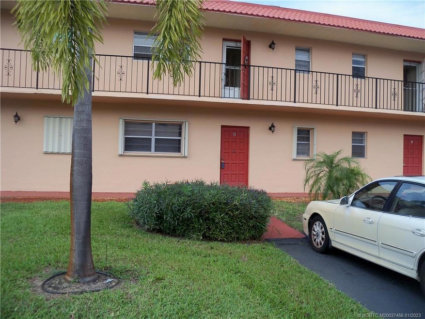 MYCC first floor condo with parking in front of th