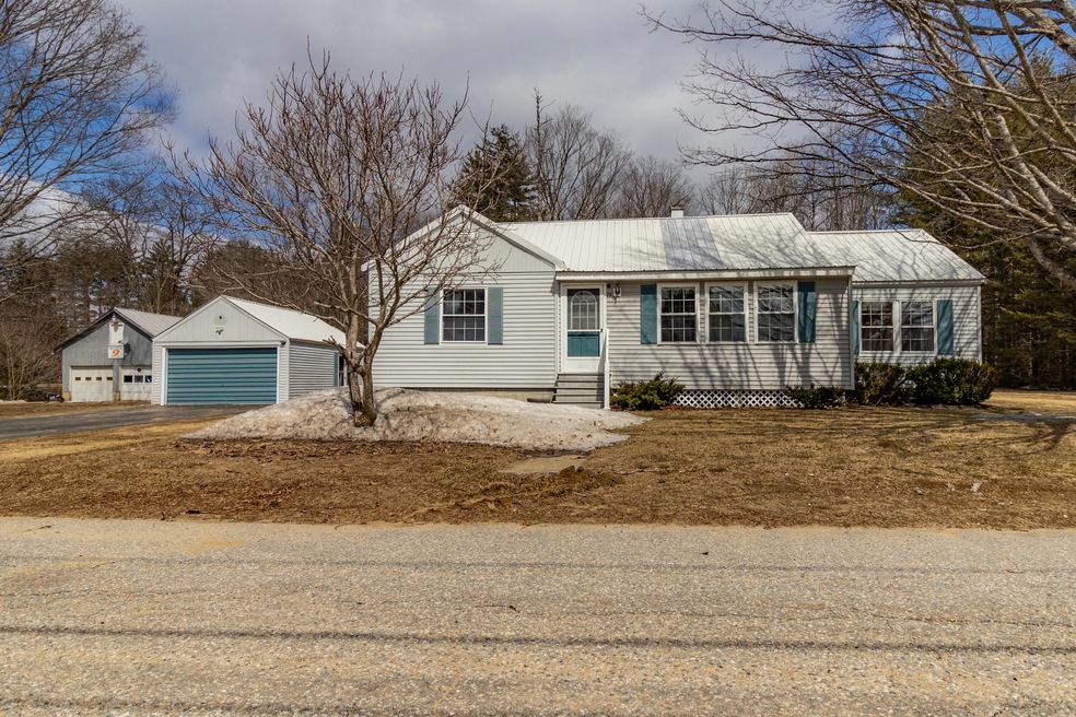 13 Robbins St Dixfield-27