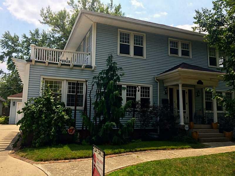 907 W 8th St, Anderson, IN 46016 - photo 1