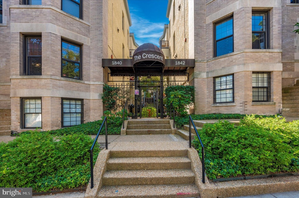 1842 California St NW unit 7B, Washington, DC 20009 - photo 1
