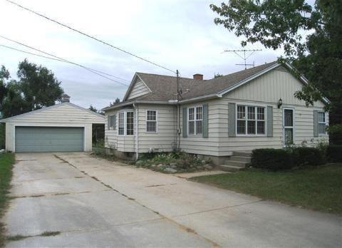 5484 Johnson Rd, Flushing, MI 48433 - photo 1