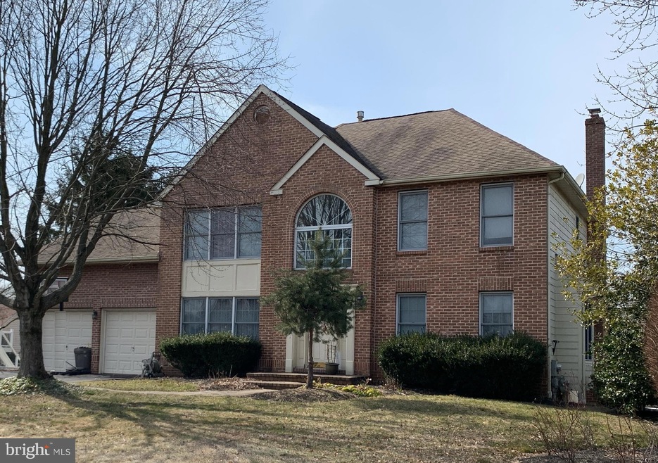 350 Laurel Oaks Dr, Langhorne, PA 19047 - photo 1