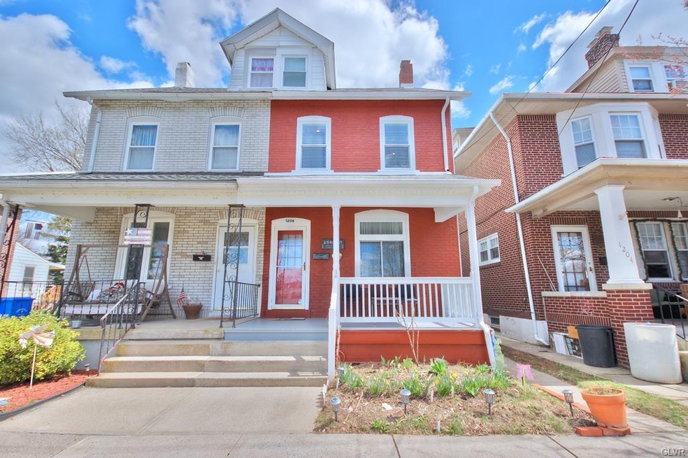 1206 Elm St, Bethlehem, PA 18018 - photo 1