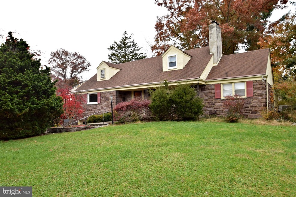 6 Edwards Place, Ewing, NJ 08628 - photo 1