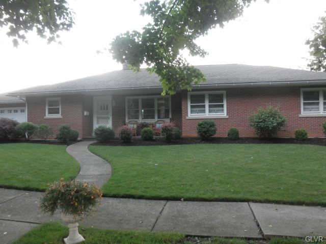 643 Elmhurst Ave, Bethlehem, PA 18017 - photo 1