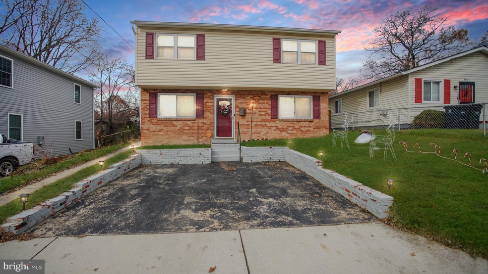 823 Clovis Ave, Capitol Heights, MD 20743 - photo 1