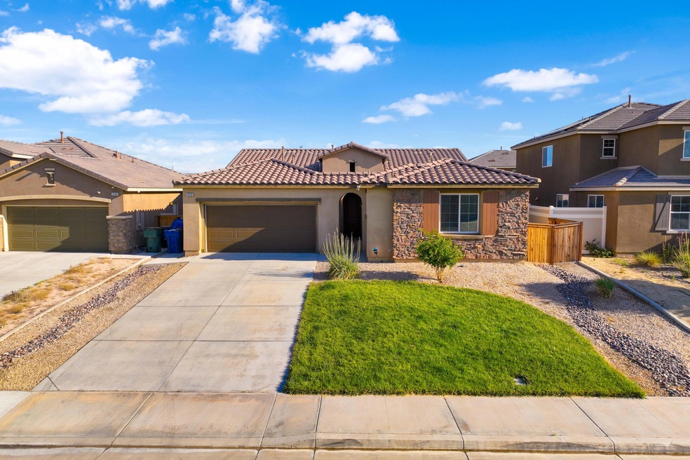 3410 Arrowhead Ct, Rosamond, CA 93560 - photo 1