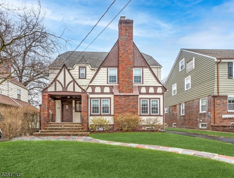 16 Burroughs Way, Maplewood, NJ 07040 - photo 1