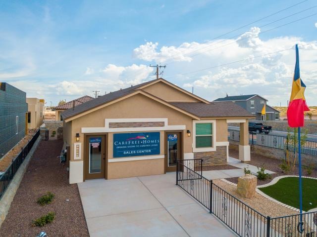 534 Sunset Valley Ave, Socorro, TX 79927 - photo 1