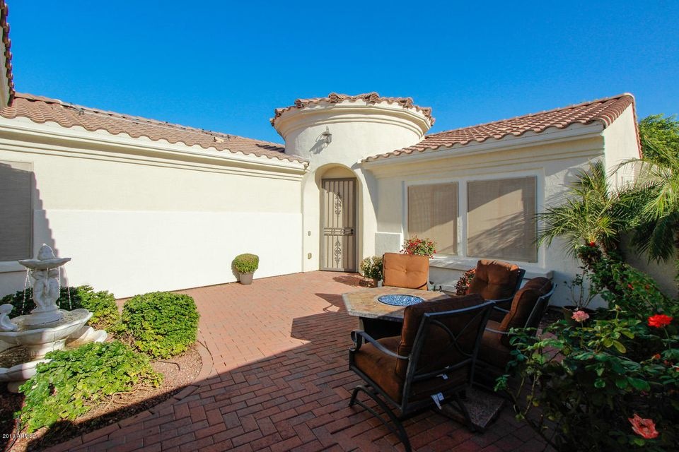 Front Courtyard 1