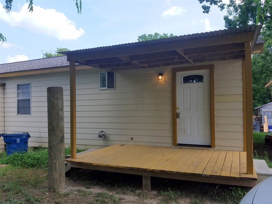 111 7th St, Rosenberg, TX 77471 - photo 1