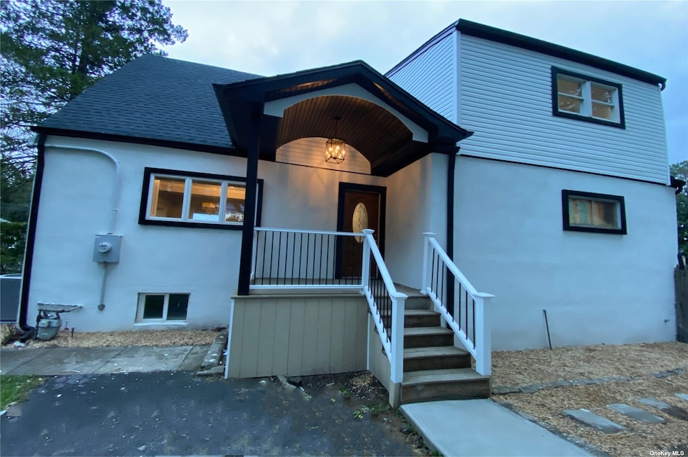 Sold $670,000 • Co-Listing Agent