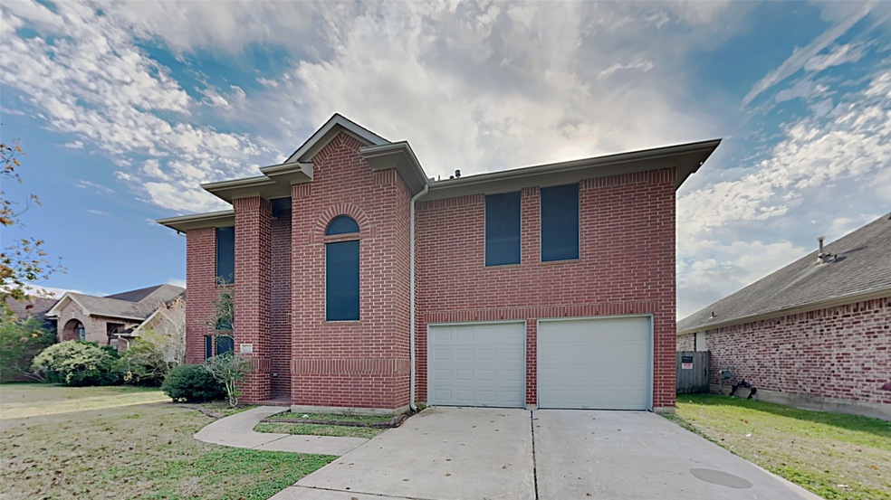 2940 Community Dr, Alvin, TX 77511 - photo 1