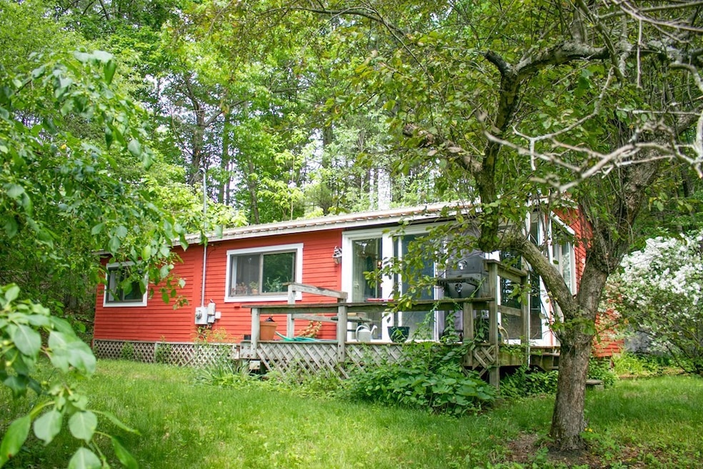 427 Turners Falls Rd, Montague, MA 01351 - photo 1