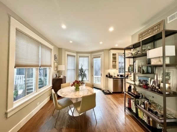 4 Brattle Cir unit 4, Cambridge, MA 02138 - photo 1