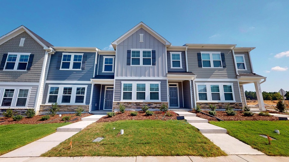 1815 Aspen River Ln, Apex, NC 27502 - photo 1