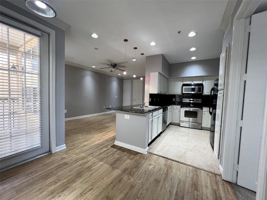 Welcome to 7575 Kirby, #3101.  Located on the 1st
