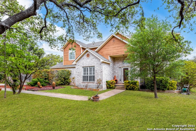 10803 Hunters Way, Helotes, TX 78023 - photo 1