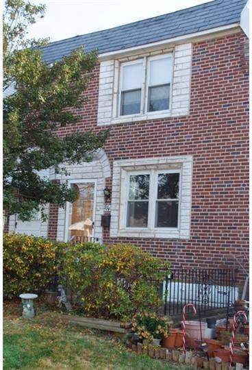 334 Westmont Dr, Darby, PA 19023 - photo 1