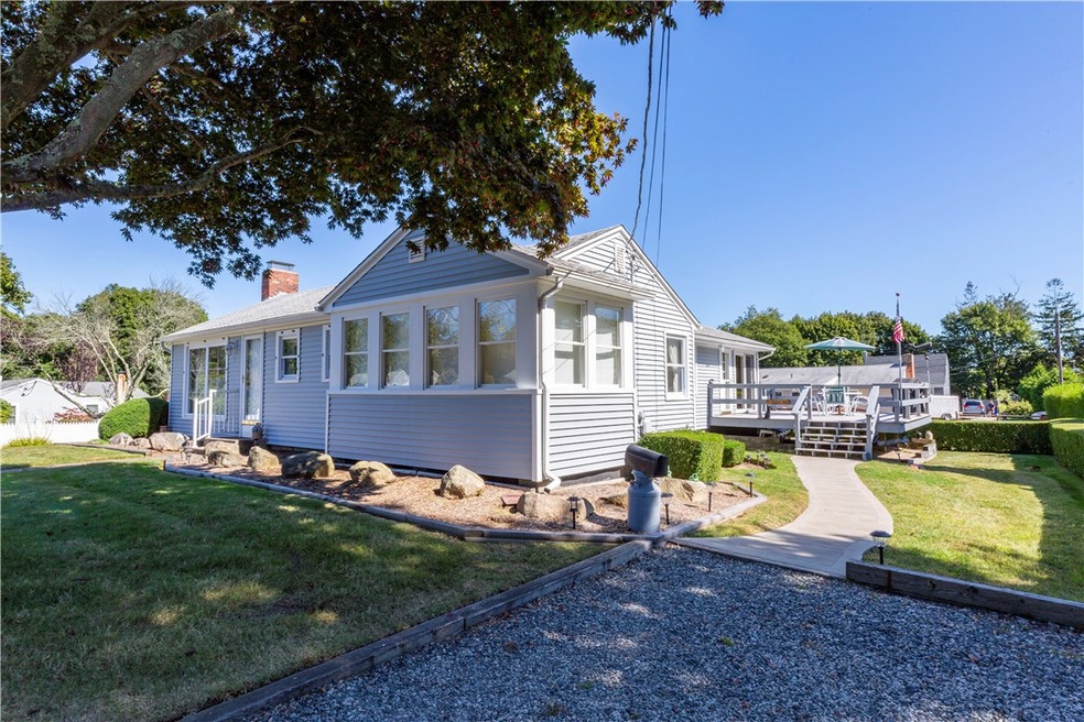 7 Frank Low St, Narragansett, RI 02882 - photo 1