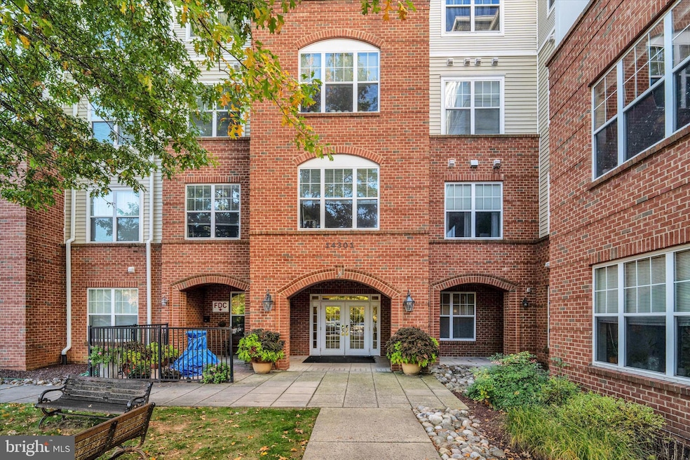 14301 Kings Crossing Blvd unit 210, Boyds, MD 20841 - photo 1